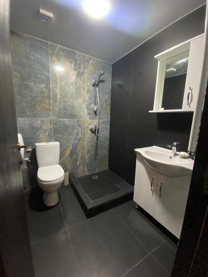 Starhostel Kutaisi Bagian luar foto