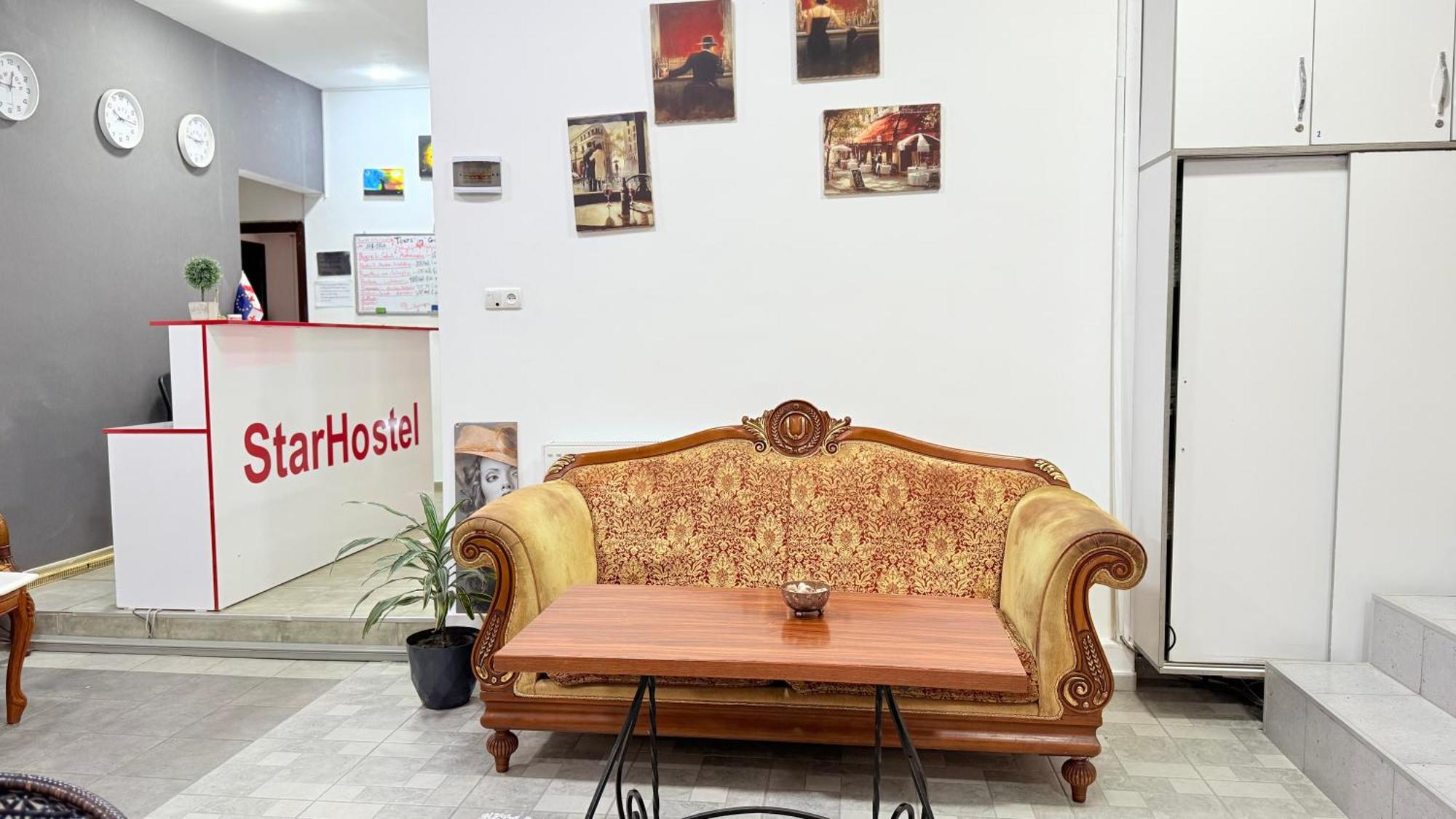 Starhostel Kutaisi Bagian luar foto