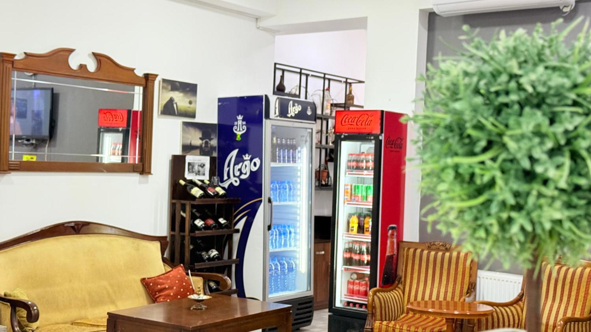 Starhostel Kutaisi Bagian luar foto